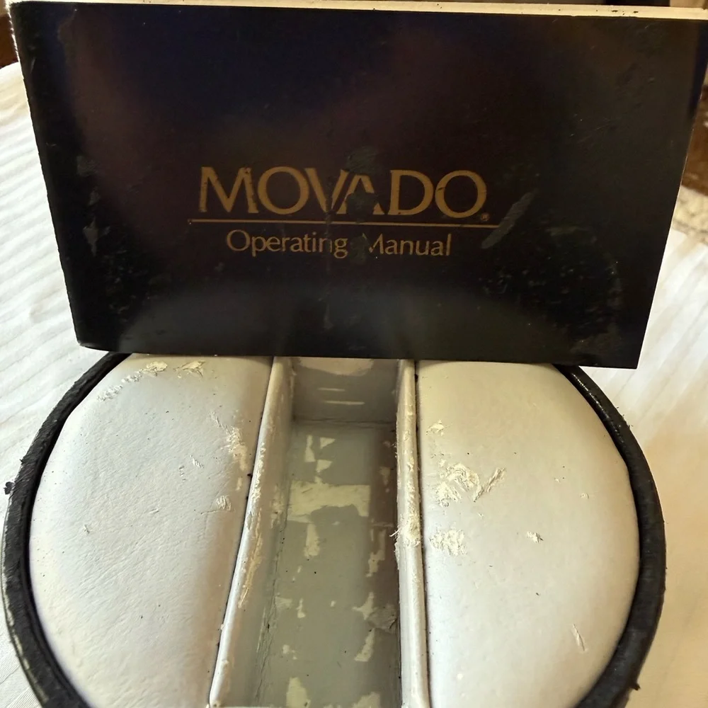 Movado Black and Gold Men's Watch - Picture 7 of 8